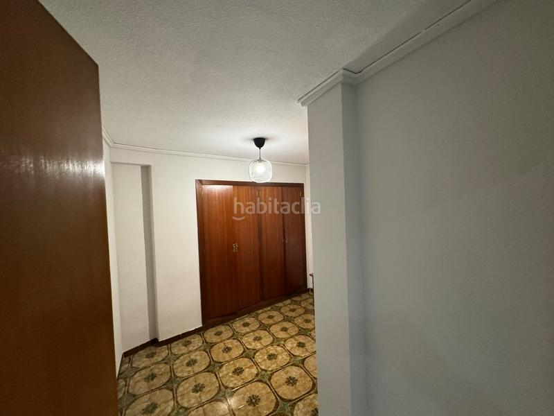 Foto df94ec4a-f972-460e-b2ca-b2ebce6d7dc1. Piso se vende un piso luminoso en gandía, ubicado en la primera planta en Gandia