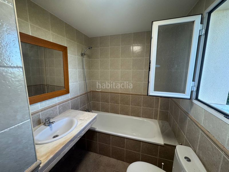 Foto a5af0f77-7590-49b9-a338-e774155f288f. Xalet amb aparcament a Palmera