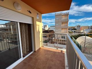 Appartement  Carrer montgó. Se vende un piso en bellreguard playa