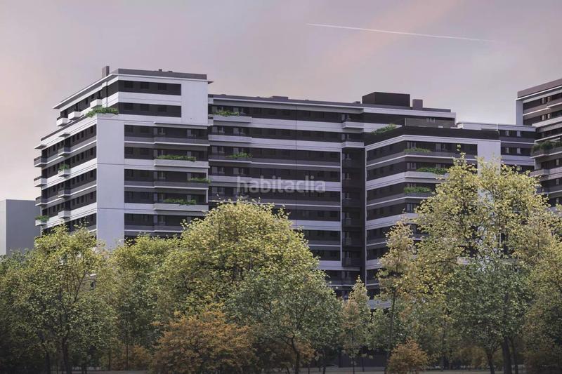 Foto e50290fa-f685-4b5b-88ef-03088048fa27. Flat with parking pool in Rosaleda - Juventud Granada