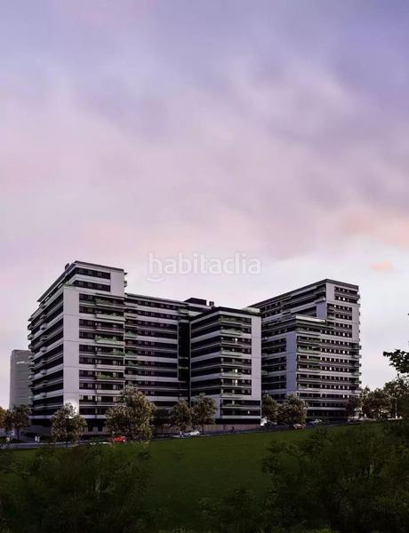 Foto ac7f5b24-92cb-45bd-adf0-8977d87b14e7. Flat with parking pool in Rosaleda - Juventud Granada