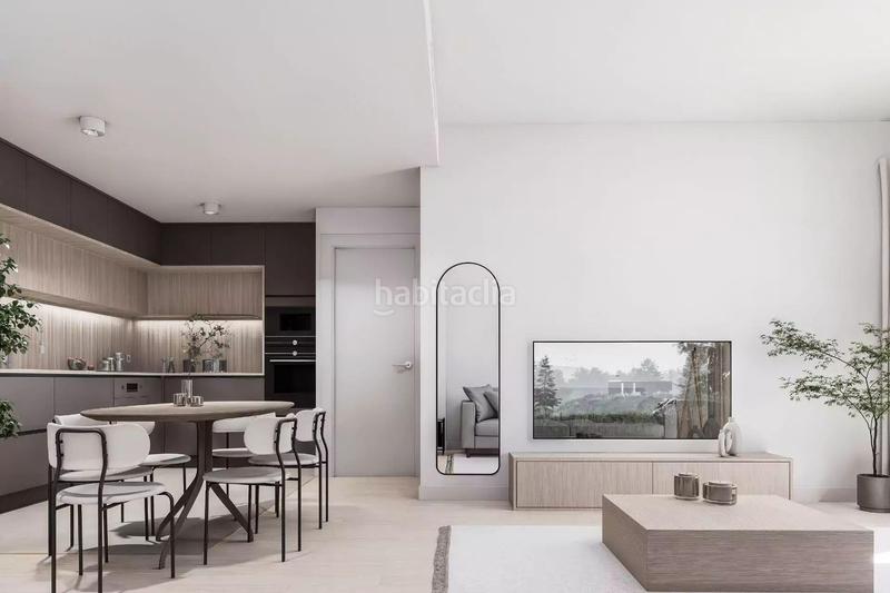 Foto ec9d1e5a-472a-42cc-be2f-48a13e695897. Flat with parking pool in Rosaleda - Juventud Granada