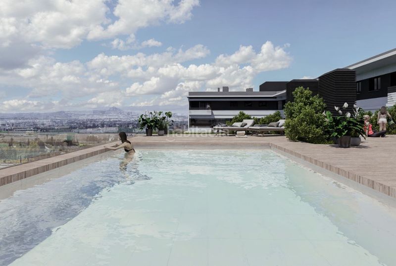 Foto eaeff282-6ea0-4177-988d-0f5d71ef3782. Pis 93m<sup>2</sup> amb calefacció aparcament piscina a Rosaleda - Juventud Granada