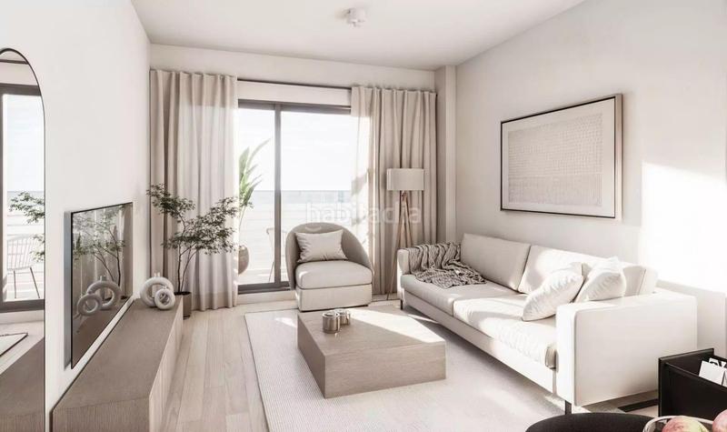 Foto 546cbfad-6d02-4e4d-a2ff-c743e28b9c51. Flat with parking pool in Rosaleda - Juventud Granada