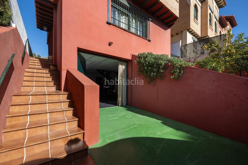 Foto f1ffaebf-fe50-4366-ad8a-58f74f7d4f3b. Chalet  independiente de 4 dormitorios en nuevo . seminuevo en Jun