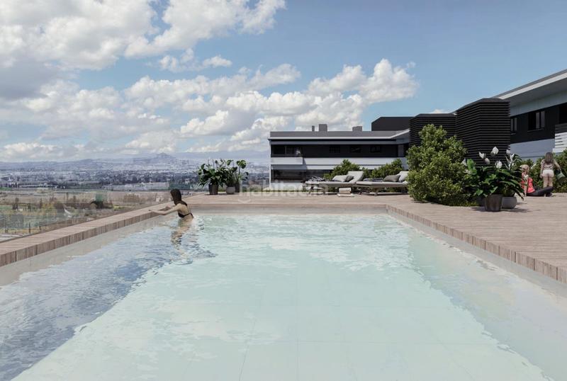 Foto eaeff282-6ea0-4177-988d-0f5d71ef3782. Flat 93m<sup>2</sup> with heating parking pool in Rosaleda - Juventud Granada