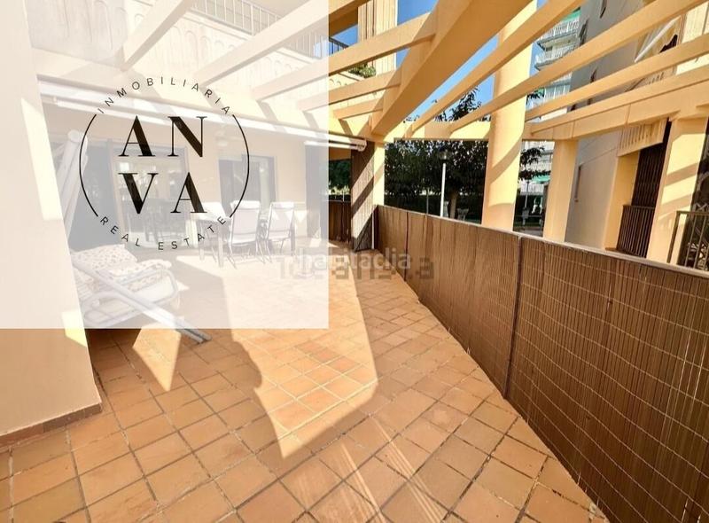 Foto 8ffcb8cc-6519-4d96-955b-534c69b3b5c1. Duplex con riscaldamento parcheggio piscina in Playa Muchavista Campello (el)