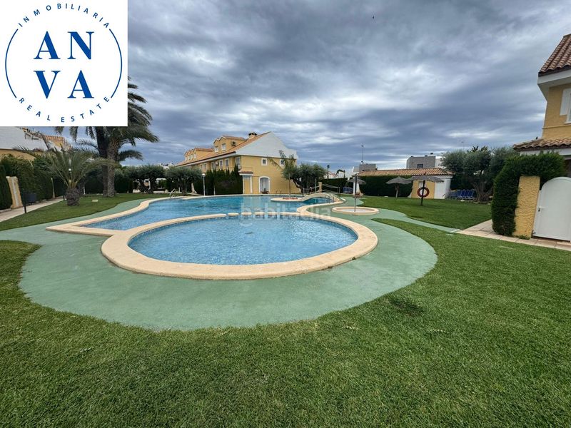 Foto 12736a3d-9fc1-4596-860a-be43e53f4724. Casa adossada amb aparcament piscina a La Font-Mezquitas San Juan de Alicante