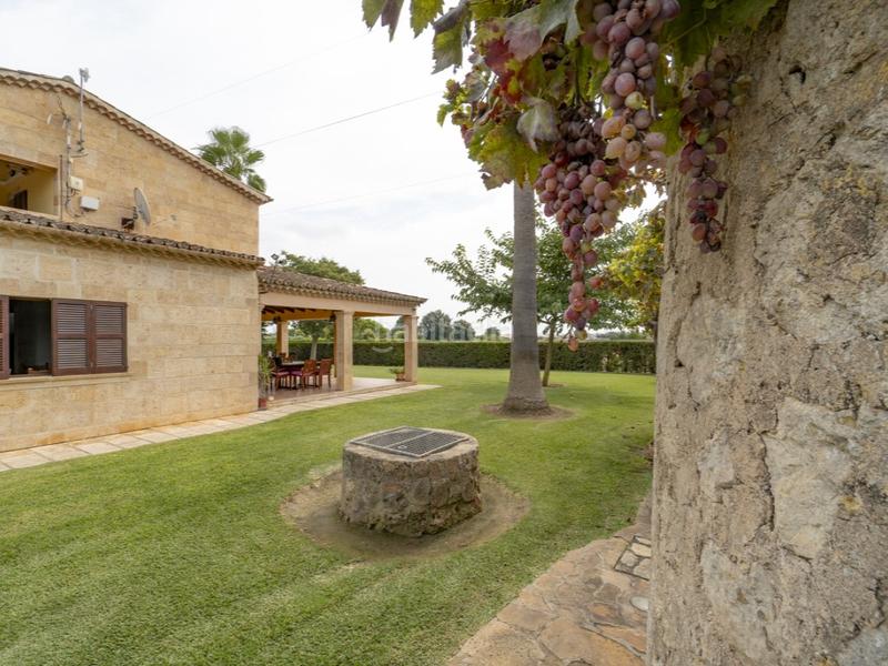 Foto 4c0bda2b-7c6a-43f5-9659-fe41b83bfa3f. House with parking in Búger