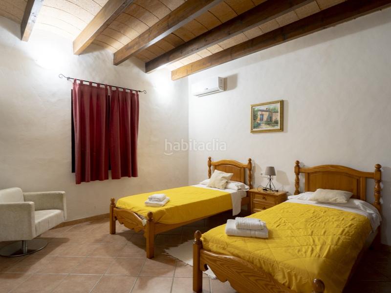 Foto 84ea55f6-6b8a-4e49-b9b4-386d8bce83cd. House with parking in Búger