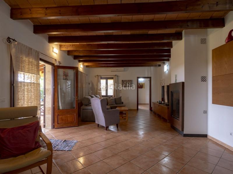 Foto b088f1cf-4588-4532-97a6-b4daee003c2e. House with parking in Búger