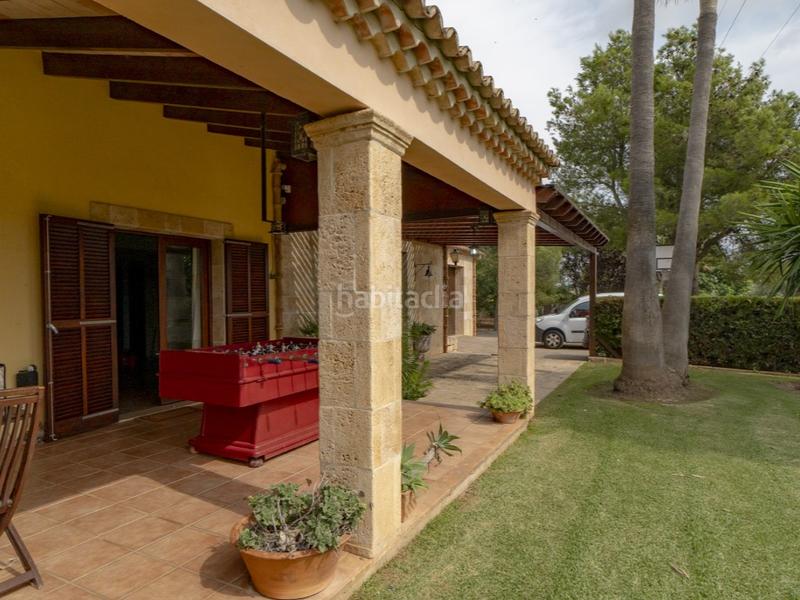 Foto b18d019e-0977-47c8-934f-ba13ed84d7ad. House with parking in Búger