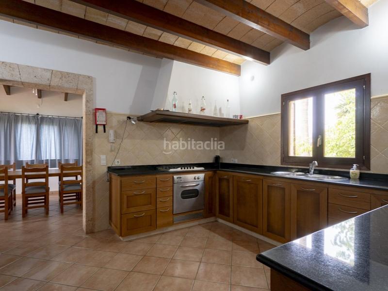 Foto ced0c2e2-608d-44aa-8a67-d01f71169efb. House with parking in Búger