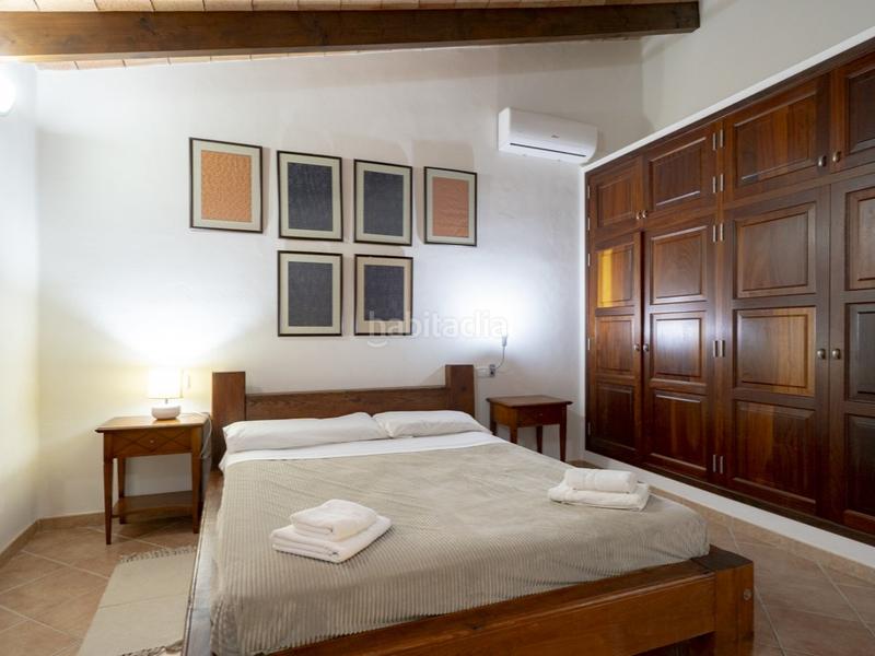 Foto d9fcb838-cd6d-4bc2-9f02-6f2915784849. House with parking in Búger