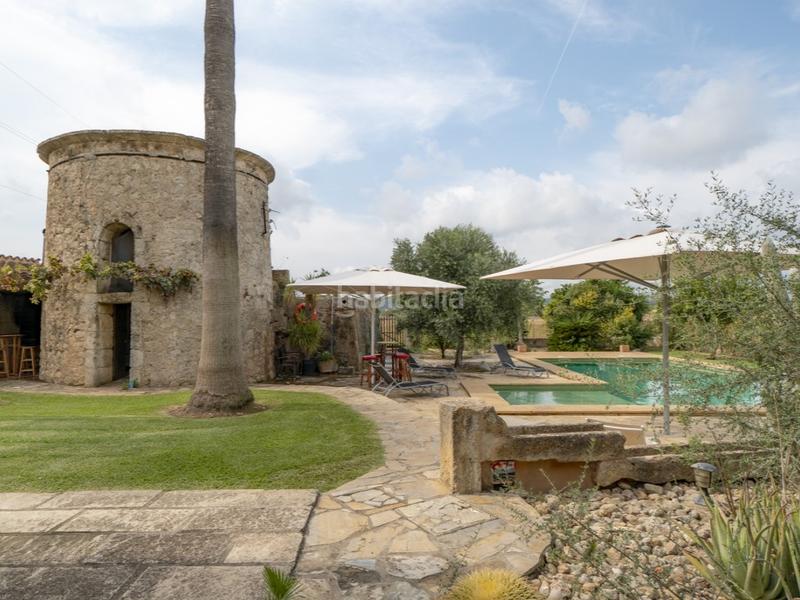 Foto f2471093-75e9-4225-9778-3456fe1804b3. House with parking in Búger