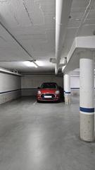 Parking voiture à Olot