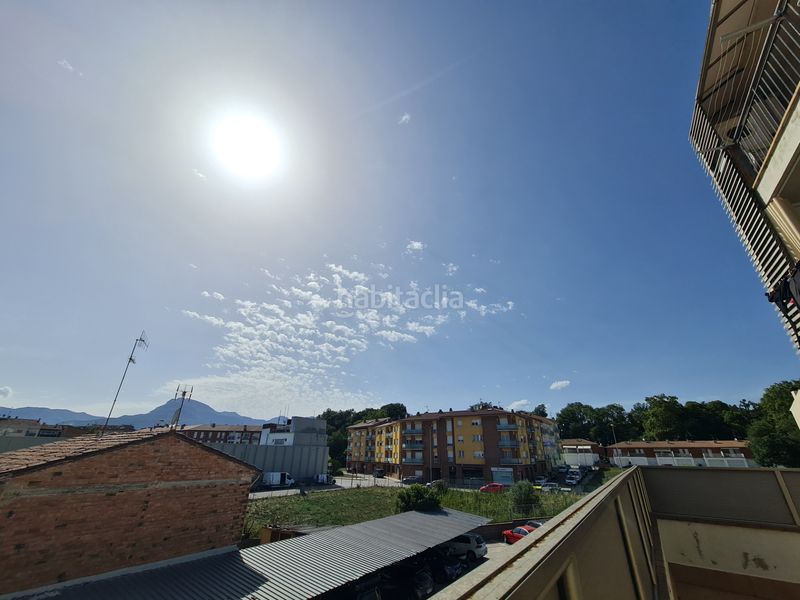 Foto ddf3e02a-1265-4030-8e0d-6c222567e1f5. Pis amb calefacció a Olot
