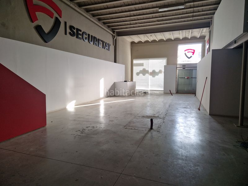 Foto d0c72556-31ac-4da6-881e-ddd50b8105b6. Local comercial amb calefacció a Olot