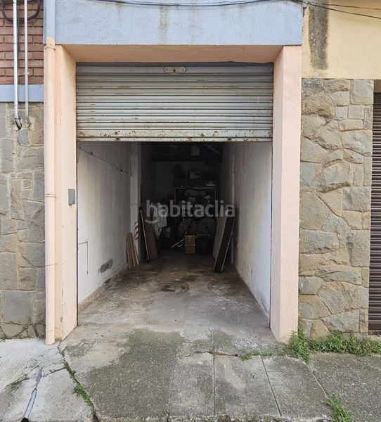 Foto b2643e68-6507-4fe9-bc02-d17b255935f4. Pis amb calefacció aparcament a Olot