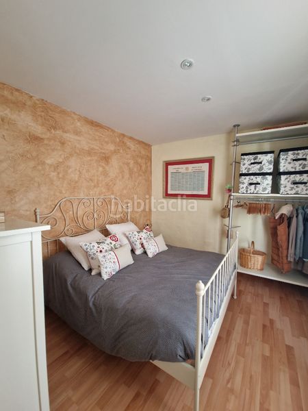 Foto dfbd01ae-765a-4507-8849-1c73a6a120ce. Piso en Olot