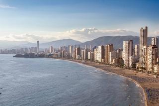 Apartamento en Rincón Alto. Apartamento de 3 dormitorios con vistas al mar en benidorm