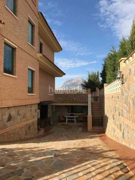 Foto 321d013b-82e9-4506-8788-d00c2b0ac8e6. Casa en Sierra Helada Benidorm