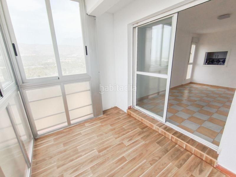 Foto 03a6893c-96fb-48ae-88b7-b01600494f93. Apartament amb calefacció piscina a Playa Poniente Benidorm