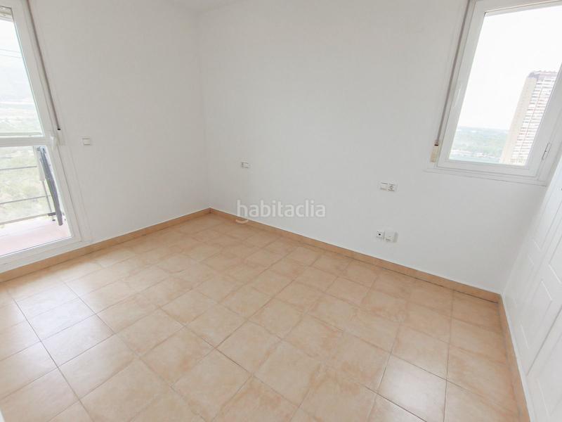 Foto c4140358-09c0-43fc-a875-31ff6f97ef35. Apartament amb calefacció piscina a Playa Poniente Benidorm
