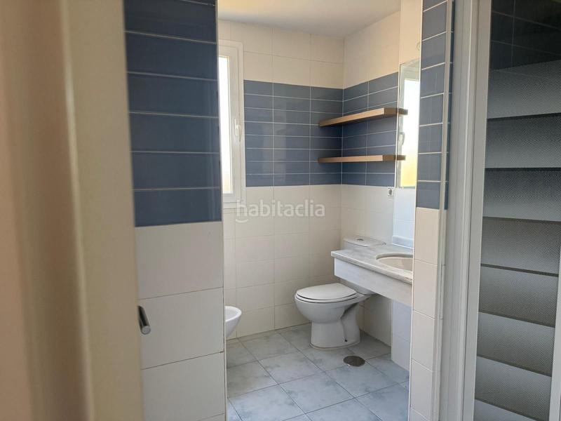 Foto 4fd8cb8f-a3a7-43da-8f9c-bee64ebcba0b. Piccolo appartamento con riscaldamento piscina in Benidorm