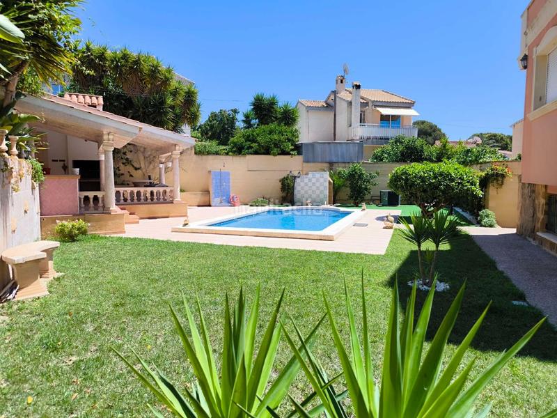 Foto 15dc9f44-4c26-4abd-8127-45f17e1df7a9. Casa en Coloma Nucia (la)