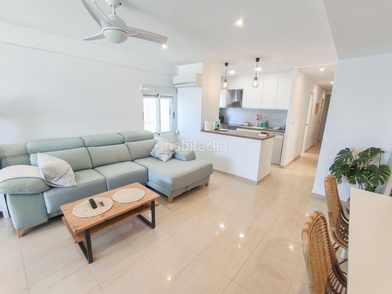 Foto 5a0274d9-8dae-46ae-b14f-fc9cfde23754. Appartement avec chauffage piscine dans Playa Poniente Benidorm