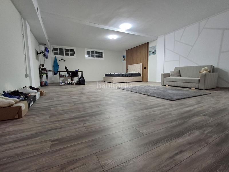 Foto 9db007e1-5998-4d60-8788-aff5a029518c. House with heating pool in Coloma Nucia (la)