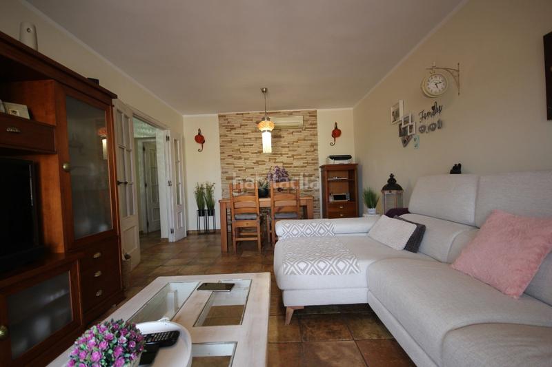 Foto b069fcda-3c4e-4094-aebe-87a6a048a9d8. Casa amb calefacció a La Nucia Pueblo Nucia (la)