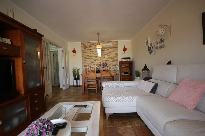 Foto d0b7f195-f2a0-4969-b167-331d11735992. Casa amb calefacció a La Nucia Pueblo Nucia (la)