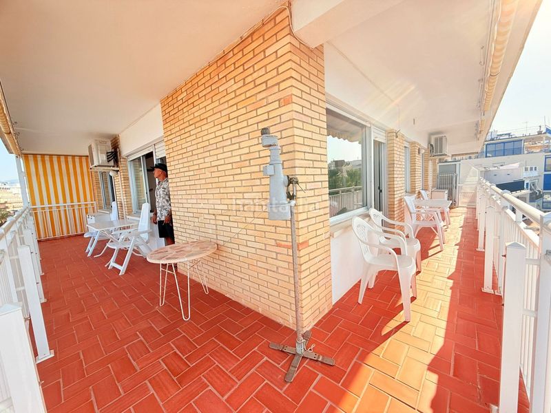 Foto f2f753d8-7e3b-438a-84d6-b649ab9a5bb5. Apartament a Casco Antiguo - Puerto Benidorm