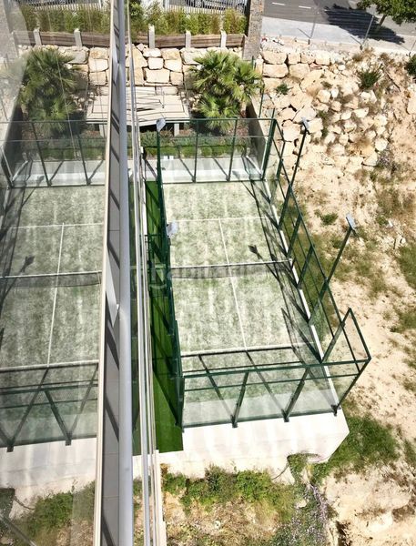 Foto 8f39eeb7-54c4-42ca-a99c-9e3288a8d513. Apartamento  con piscina y garaje en la playa de villajoyosa en Vila Joiosa (la)