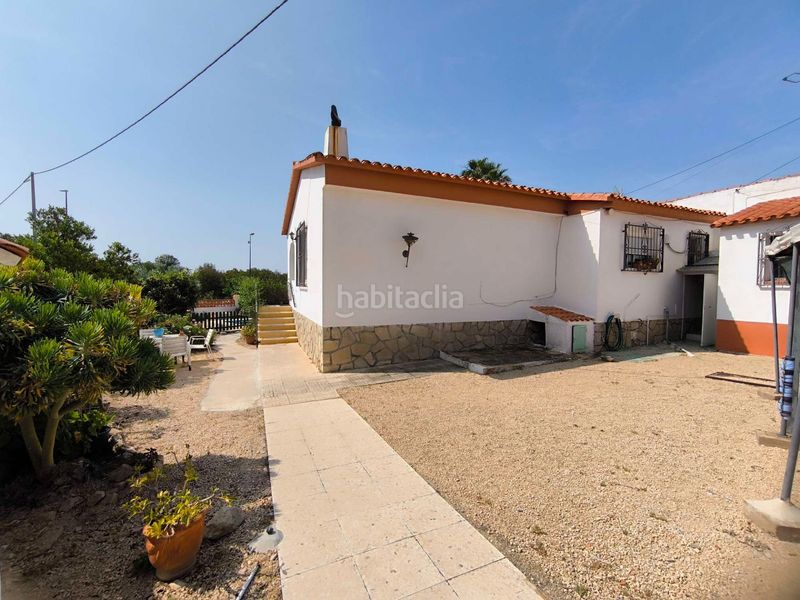 Foto 498ef9ba-b787-4a0e-b4a0-3e8ea844a3cc. Casa en Coloma Nucia (la)