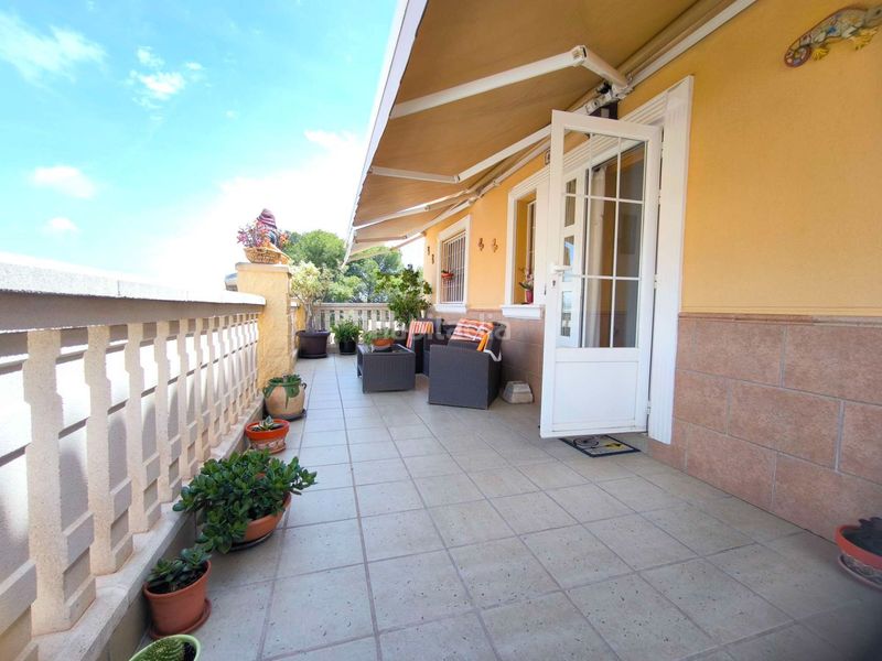Foto 4b51d9f6-99de-4c02-9bf8-34ac066e1731. Casa amb calefacció piscina a Coloma Nucia (la)