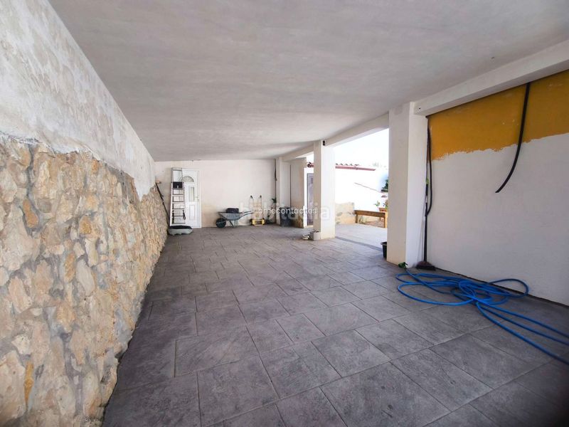Foto a9af734e-e7a4-461a-9b47-1ff7de193dc3. Casa amb aparcament piscina a Barranco Hondo Nucia (la)
