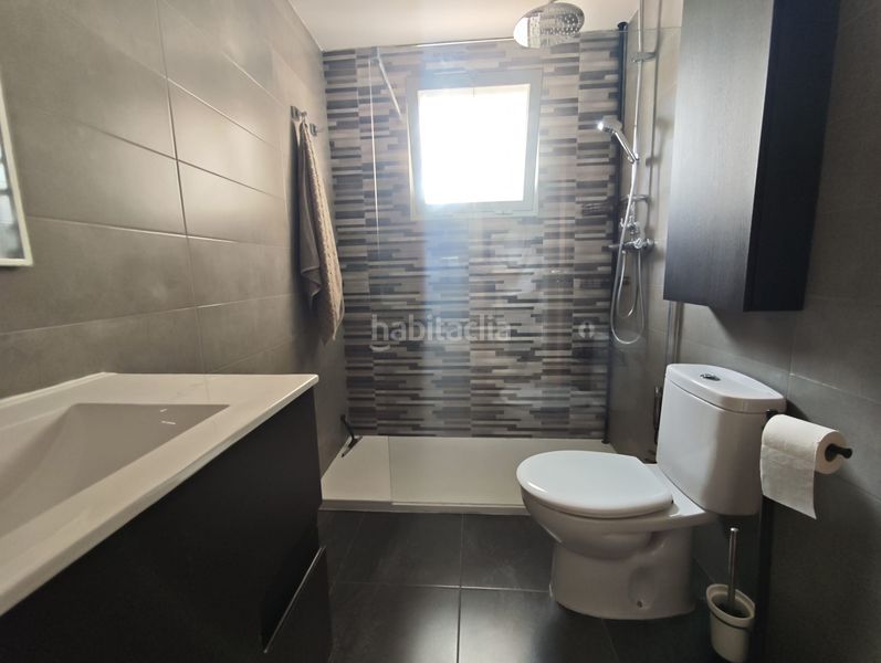 Foto c7ab595e-cf11-4b68-ac2b-aae338b1e8db. Apartamento en avinguda de Finestrat 2 en cala Finestrat Finestrat