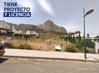 Terreny residencial a Carrer La Solana 4