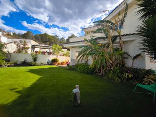 House in Calle mimosa 6