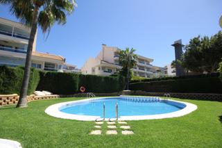 Apartment in L´Albir. Vive en el albir, a solo 5 minutos de la playa