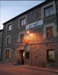 Casa a Carrer de sant esteve 14. Oportinidad !!! en sant esteve de llémana (bar-restaurant+hostal