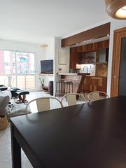 Appartement  Plaça de l'estació del carrilet. Oportunitat !!! pis al centre de flaçà. a punt per entrar a viur
