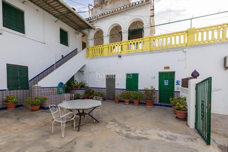 Foto 00b59eb2-d913-40bf-bf2c-c31eb2976993. Masía gran casería , junto a la autovía. en Maracena