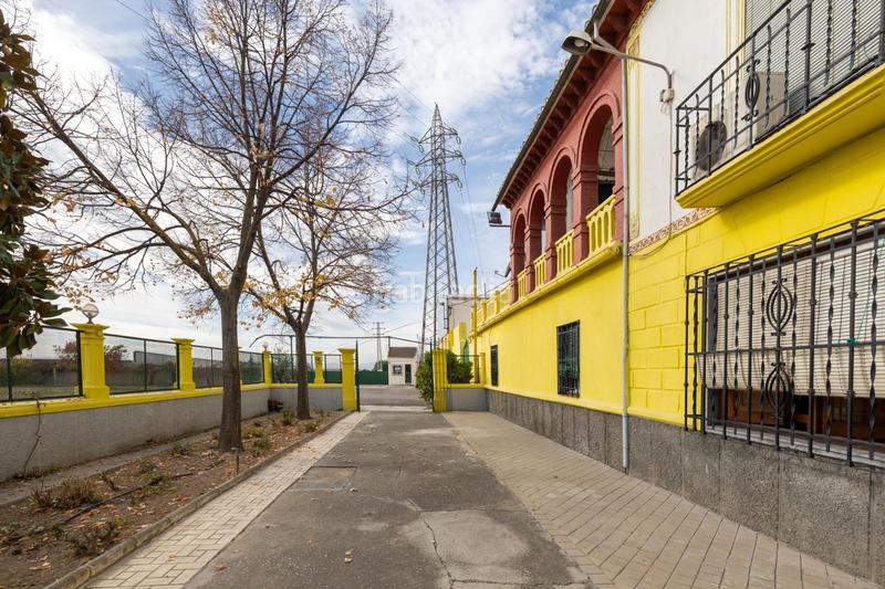 Foto 357fb9fd-5a71-4dc1-b407-e96bf25e1488. Masía gran casería , junto a la autovía. en Maracena