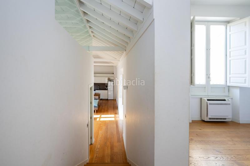 Foto 82e624c8-5c76-403e-b21f-ad25c4a9af76. Dúplex amb calefacció a San Matías - Realejo Granada