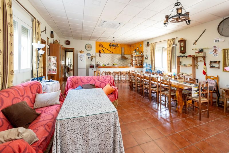 Foto b4891e8c-6cac-4149-bd93-c3d8e5adf19b. Xalet amb calefacció aparcament a Darro