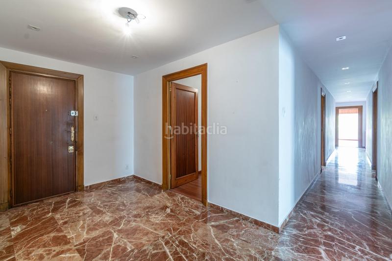 Foto dea87fca-f406-45b1-9987-a3fec4d2d594. Piso en plaza plaza del campillo 5 espectacular piso centro. en Granada